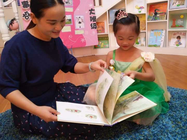 書香校園，閱讀幸福快樂 ——公明第二幼兒園閱讀月系列活動報(bào)道