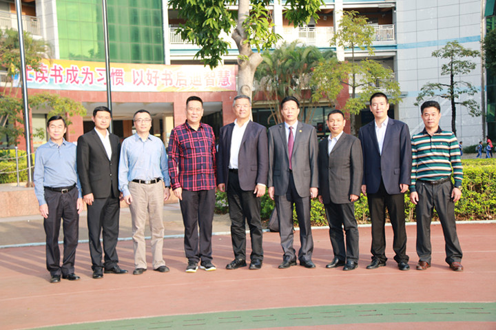 北京語(yǔ)言大學(xué)領(lǐng)導(dǎo)專(zhuān)家來(lái)集團(tuán)考察，共話優(yōu)質(zhì)教育