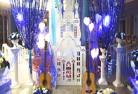 遠恒佳國際教育城期末展演“蛻變、成長”