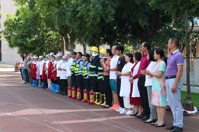 開展消防疏散演練，共創(chuàng)和諧平安校園